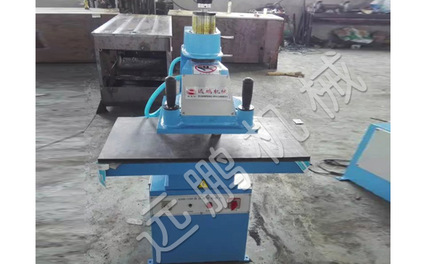 GSB-S系列22T|27T擺臂式液壓裁斷機(jī) GSB-S系列22T|27T擺臂式液壓裁斷機(jī)