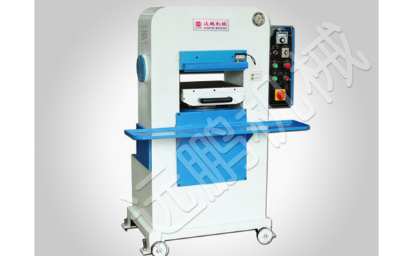 YP-1500型精密壓花機(jī) YP-1500型精密壓花機(jī)